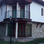 Bojinovi - Forest Nook 2 Villa *