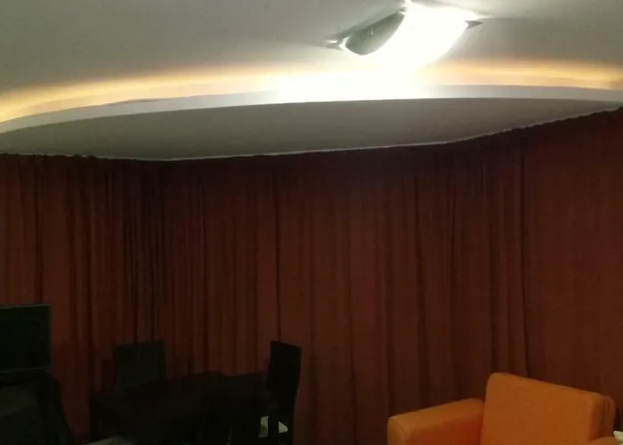 Bojinovi - Forest Nook 2 Villa *